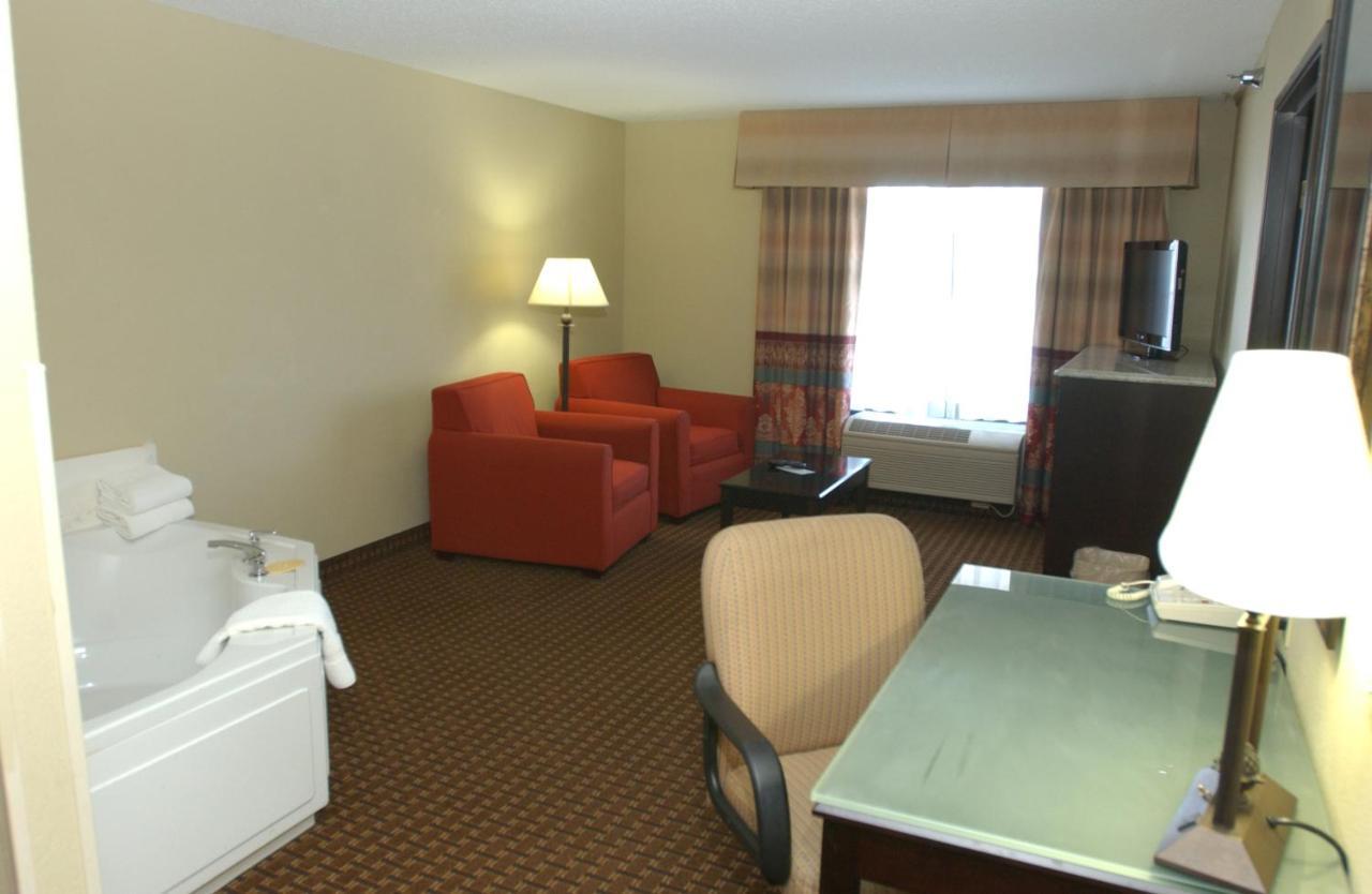 Holiday Inn Hotel & Suites Owatonna Exterior foto