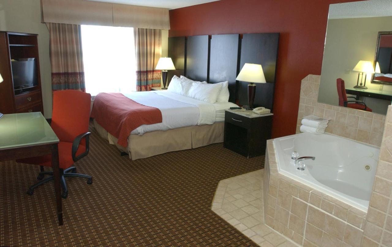 Holiday Inn Hotel & Suites Owatonna Exterior foto